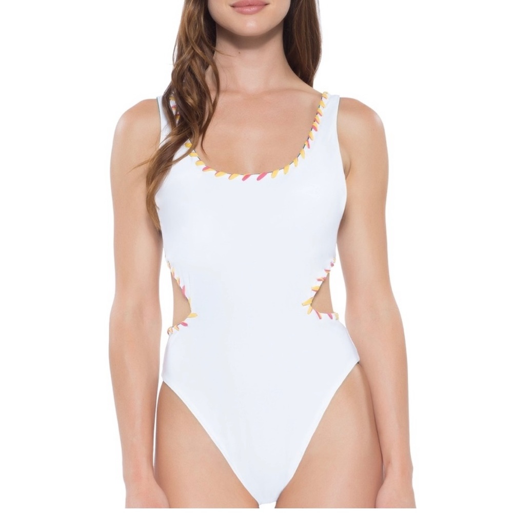 NWT BECCA HIGH NECK CAMILLE
REVERSIBLE ONE-PIECE SWIMSUIT S